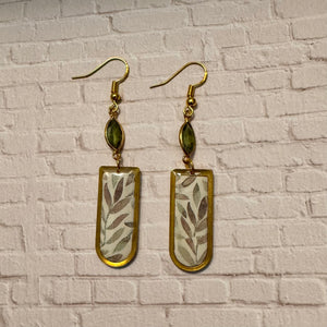 Autumn Leaves Elegance