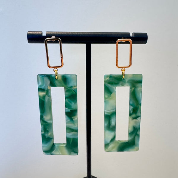 Green Pearlescent Dangle